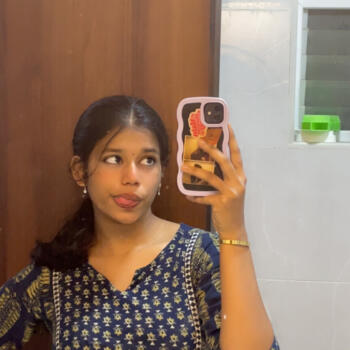 Babysitter Chennai: Diya