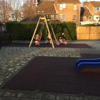 Oppaswerk Sliedrecht: oppasadres Julie