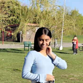 Baby-sitter in Grand Sudbury: Mehakpreet