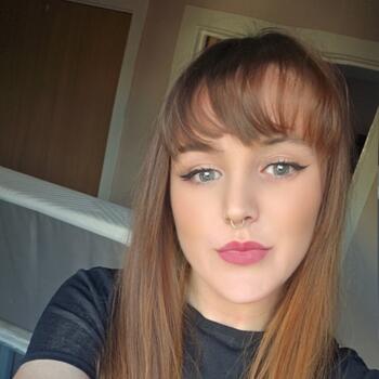 Babysitter Bow Street: Katya