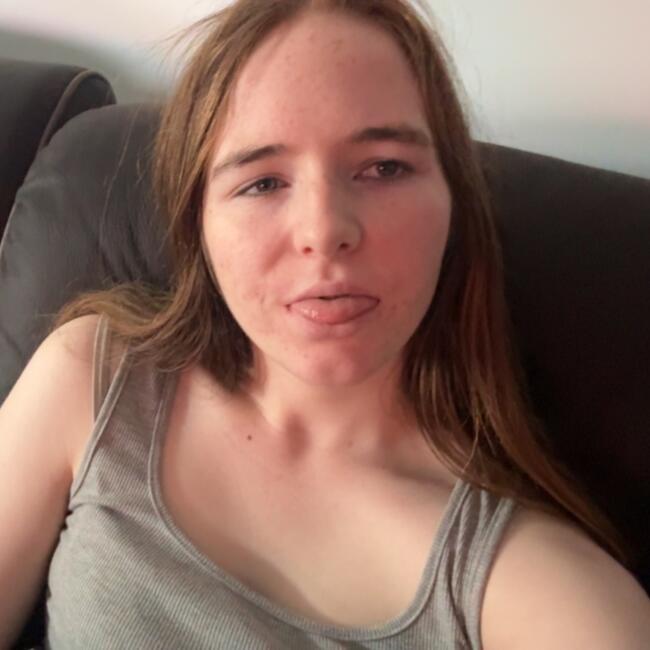 Babysitter in Seadown: Emma