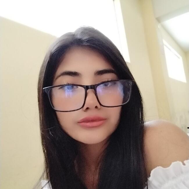 Babysitter in Trujillo: Ana Ruth
