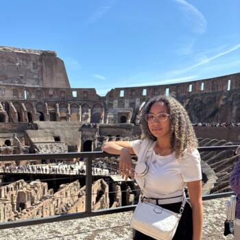 Babysitter Overpelt: Jalila