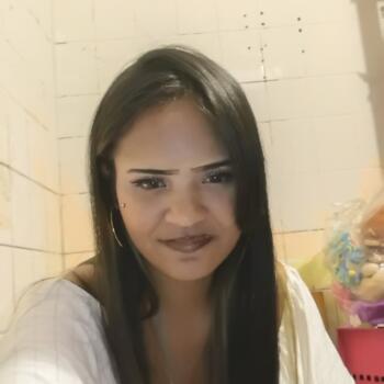 Babysitter in São Paulo: Daniella