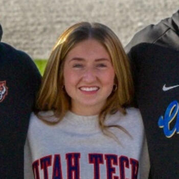 Babysitter in St. George: Abby