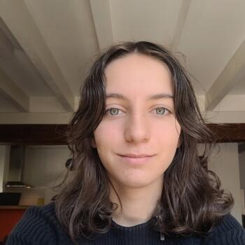 Babysitter Fraisans: Clémentine