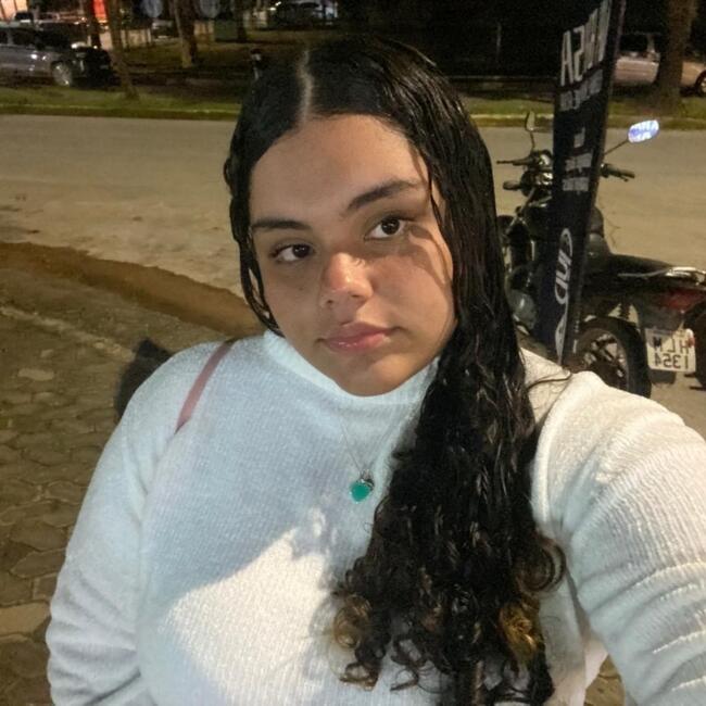 Babysitter in Belo Horizonte: Sofia