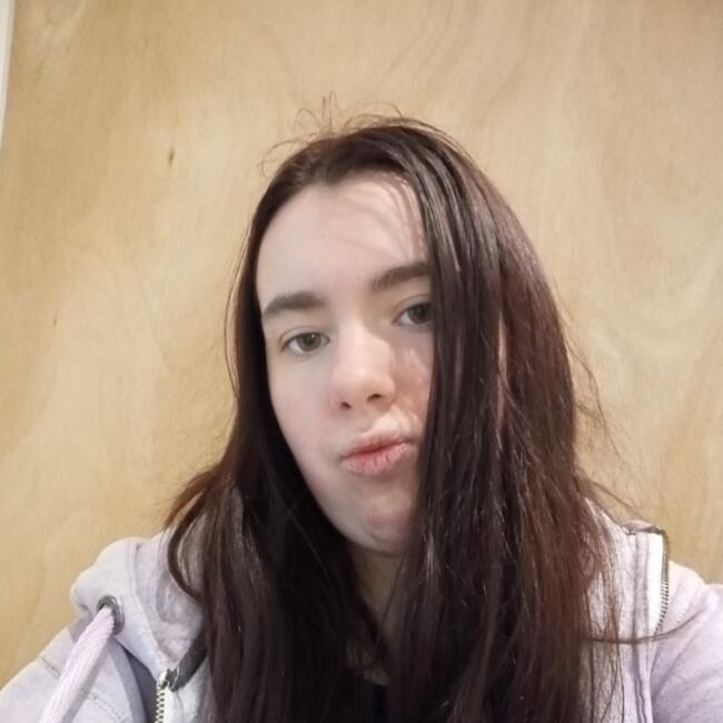 Babysitter in Sainte-Maure-de-Touraine: Victoria