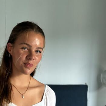 Babysitter in Gold Coast: Isabel