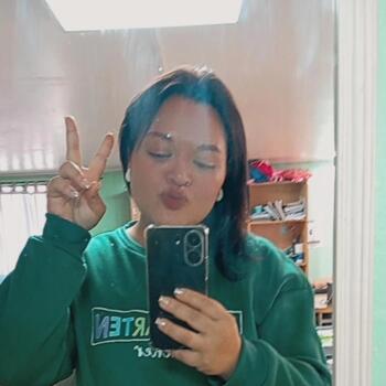 Babysitter in Coronel: Rayen