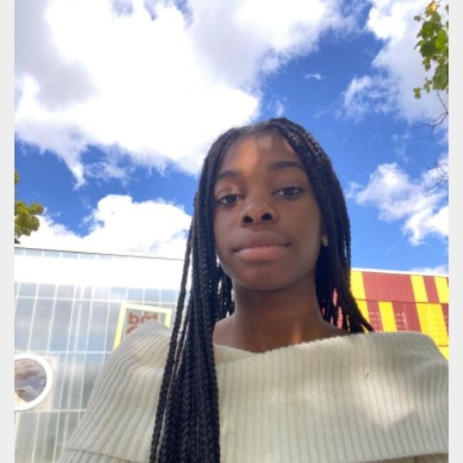 Babysitter in Reims: Océane