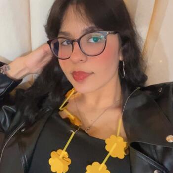 Babysitter in Ate: Brenda