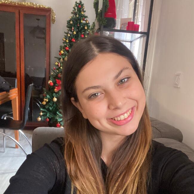 Babysitter in Barcelona: Serena