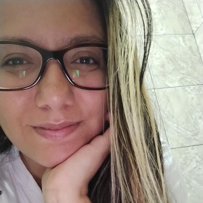 Emprego de babá em Teresópolis: Alessandra