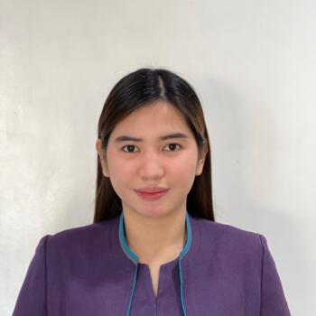 Baby-sitter in North Vancouver: Kaye