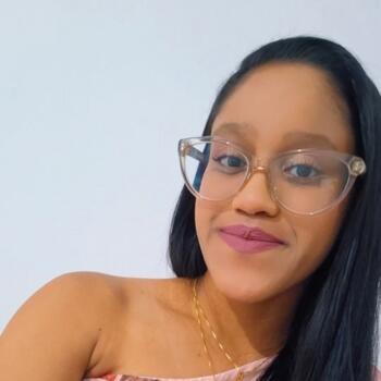 Babysitter in São José (São José): Viviane