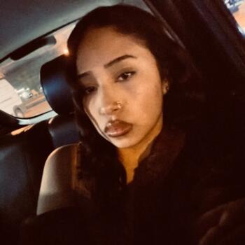 Babysitter Hemet: Alisa