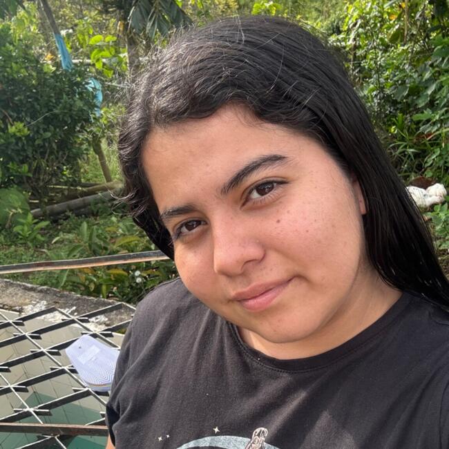 Babysitter in Popayán: Yehimy Alejandra Ospina