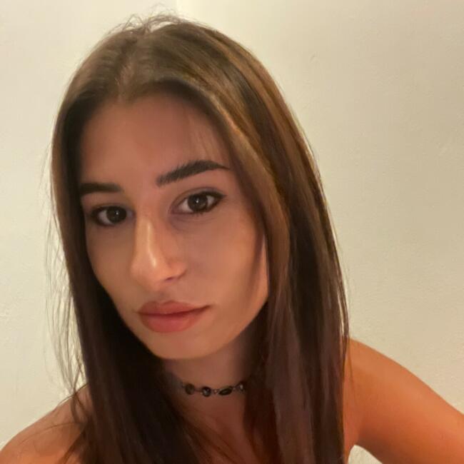 Babysitter στην περιοχή Καλαμαριά: Αθηνα