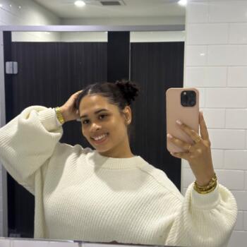 Babysitter Brisbane: Casey
