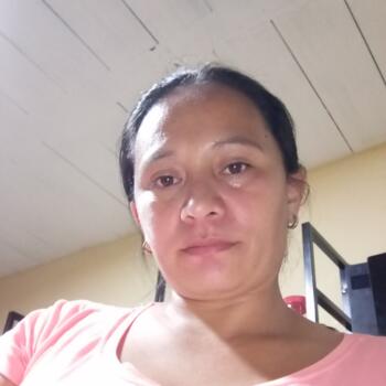 Babysitter in Caracas: Yhaneida
