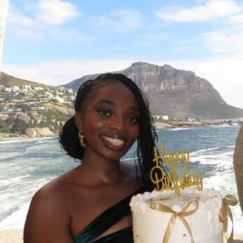 Babysitter Cape Town: Stacy