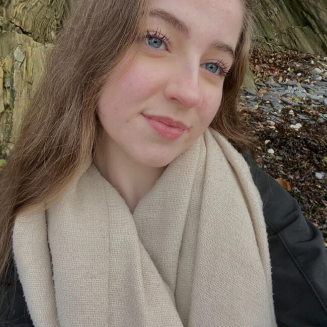Babysitter in Rennes: Amélie