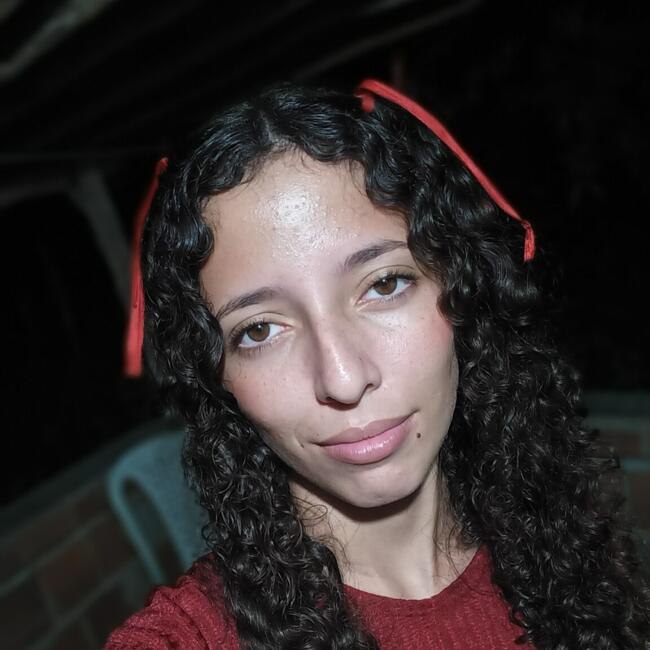 Babá em Fortaleza: Fernanda