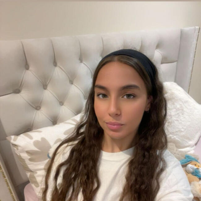 Babysitter in Bellegarde-sur-Valserine: Ines