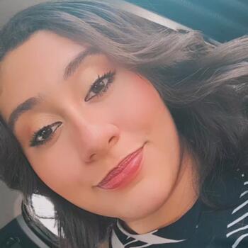 Babá em Goiânia: Júlia