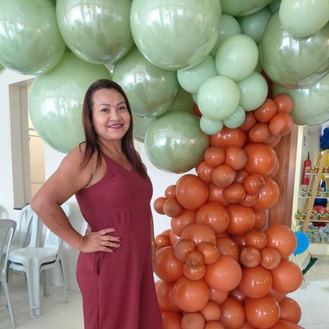 Babá em Belém: Girlene