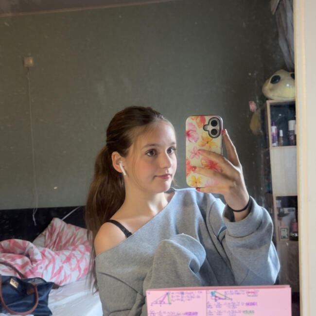 Babysitter in Herentals: Yana