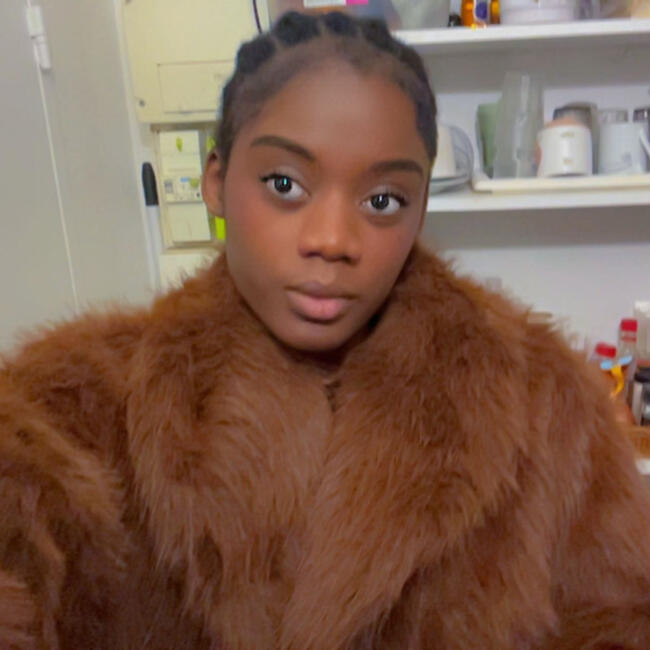 Babysitter in Créteil: Rhode dorcas