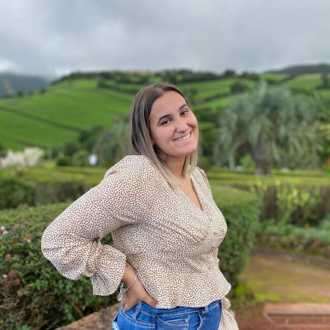 Babysitting job in Vila Franca do Campo: Micaela