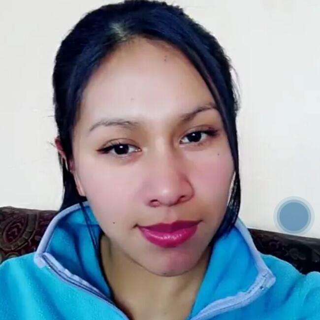 Babysitter in El Alto: Noemi Veronica