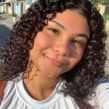 Babysitter in Rio das Ostras: Alice
