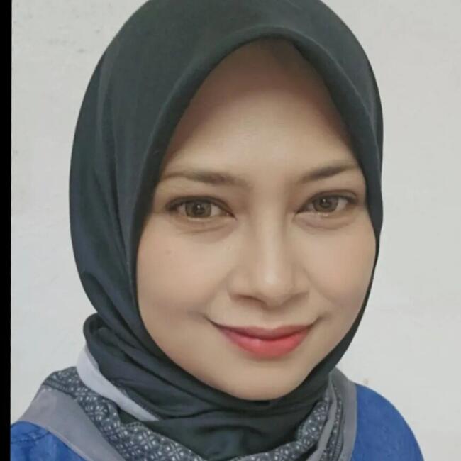 Pengasuh di Bayan Lepas: Shalinda