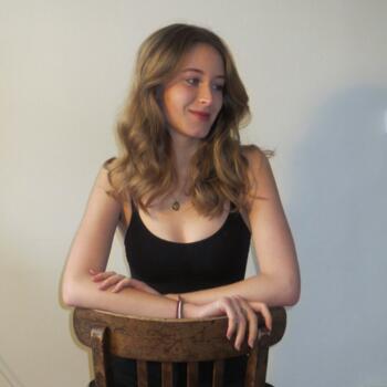 Babysitter in Bourg-la-Reine: Lou