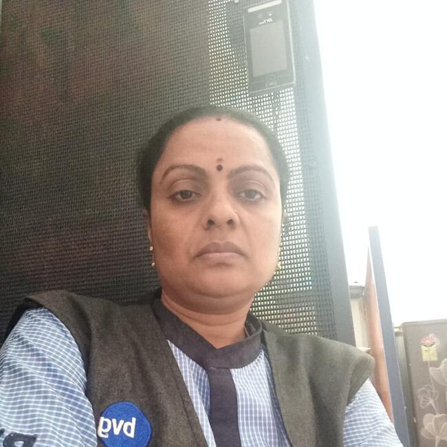 बंगलौर में आया: Sujatha