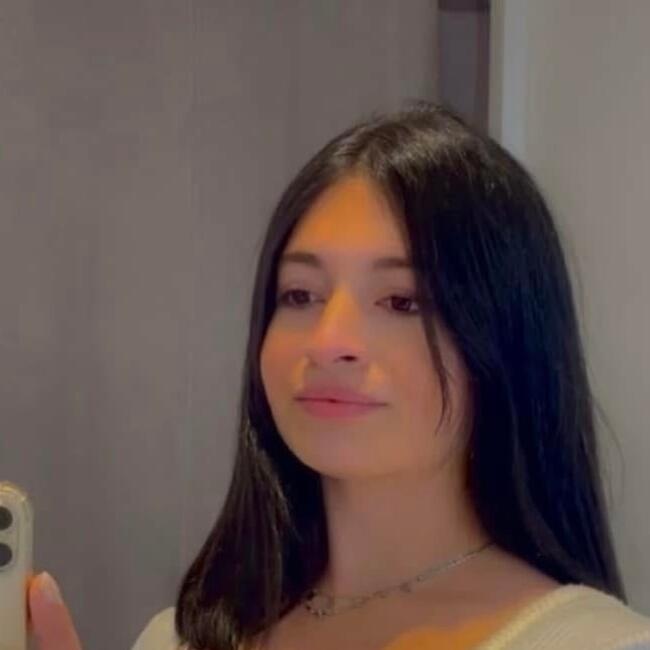 Babysitter in Maldonado: Agustina