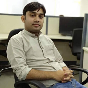 Babysitting job in Greater Noida: babysitting job Abhinav