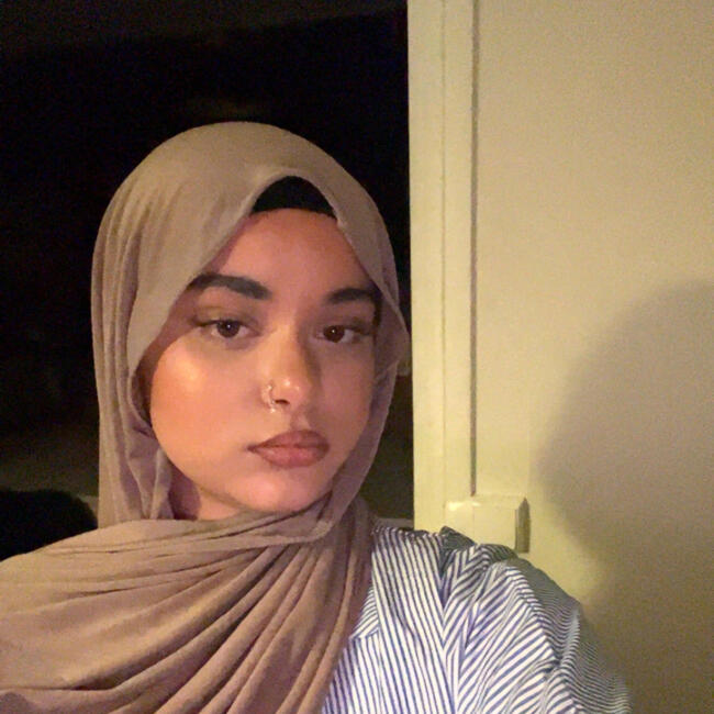 Babysitter in Fontenay-le-Fleury: Leila