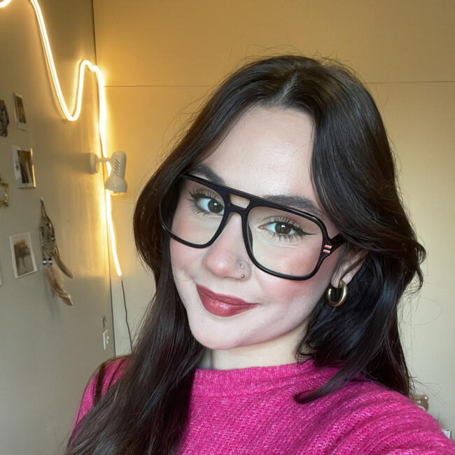 Babysitter in Aubervilliers: Chloe