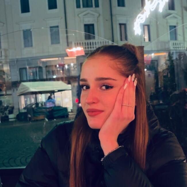 Babysitter in Treviso: Anna