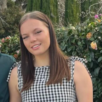 Babysitter Otaua: Samantha