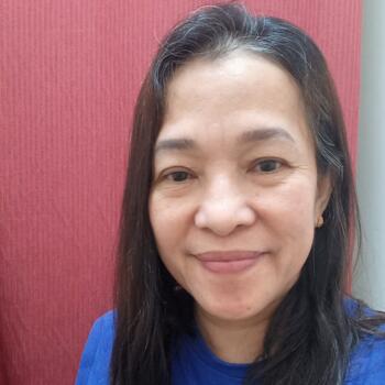 Babysitter Doha: Michelle