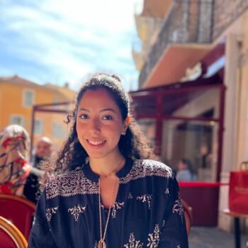 Babysitter in Sainte-Maxime: Assala