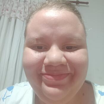 Babysitter in Marília: Bianca