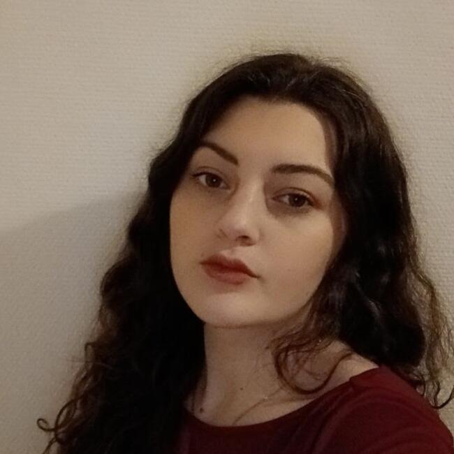 Babysitter in Schaarbeek: Valentina