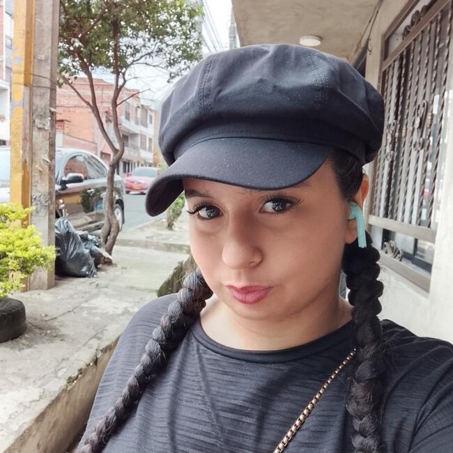 Niñera en Bello: Génesis Roa